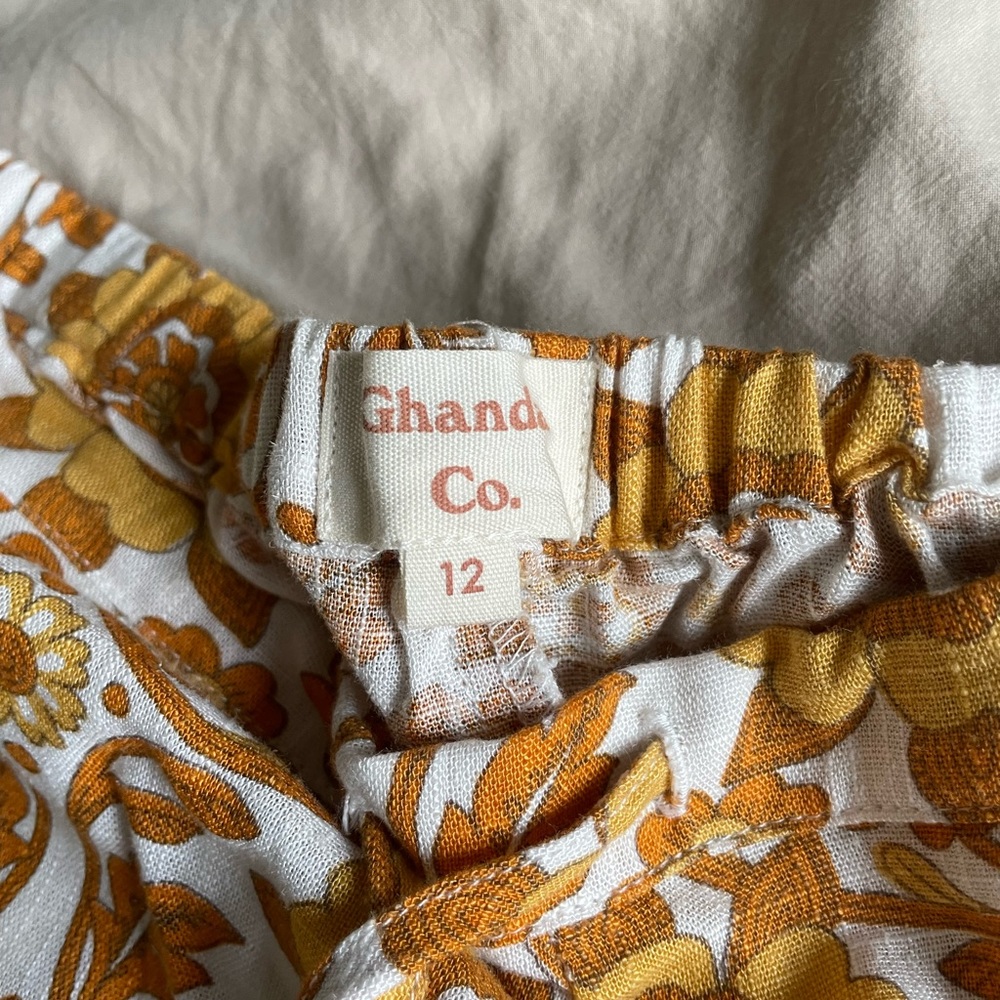 Ghanda Ruffle Shorts 🌼 - Picture 2 of 4